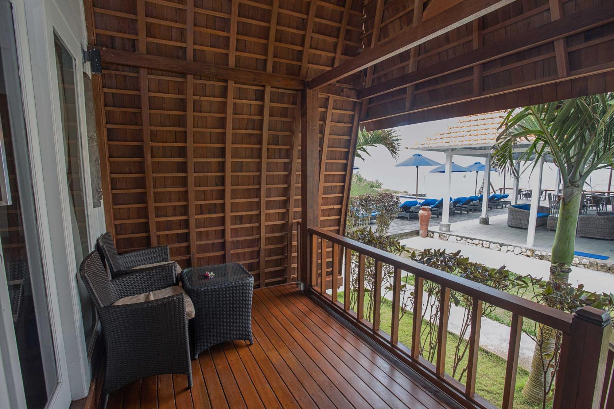 Water Blow Huts Nusa Lembongan Εξωτερικό φωτογραφία