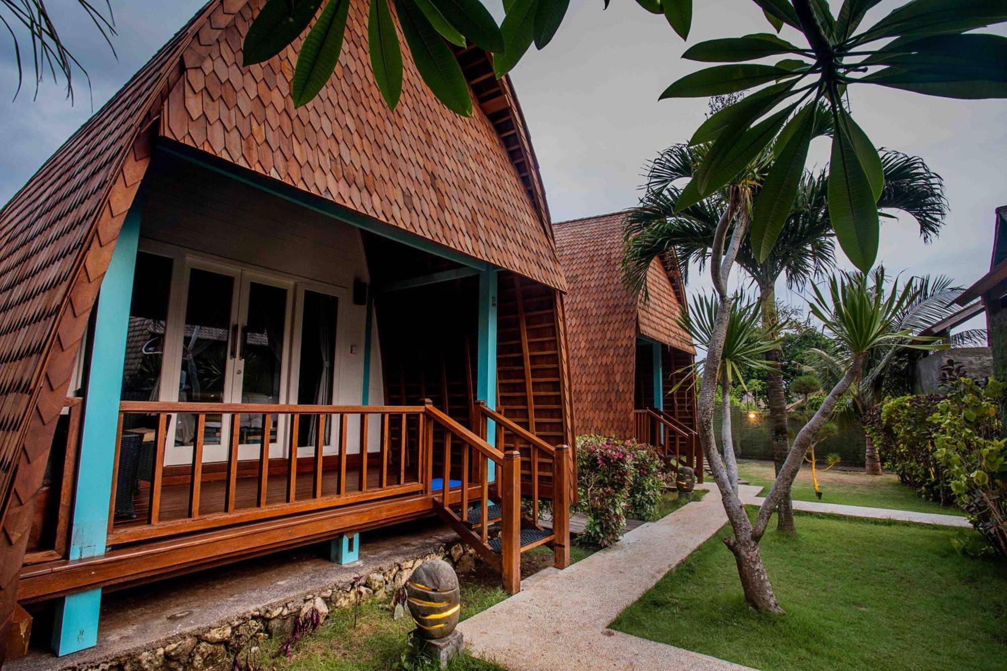 Water Blow Huts Nusa Lembongan Εξωτερικό φωτογραφία