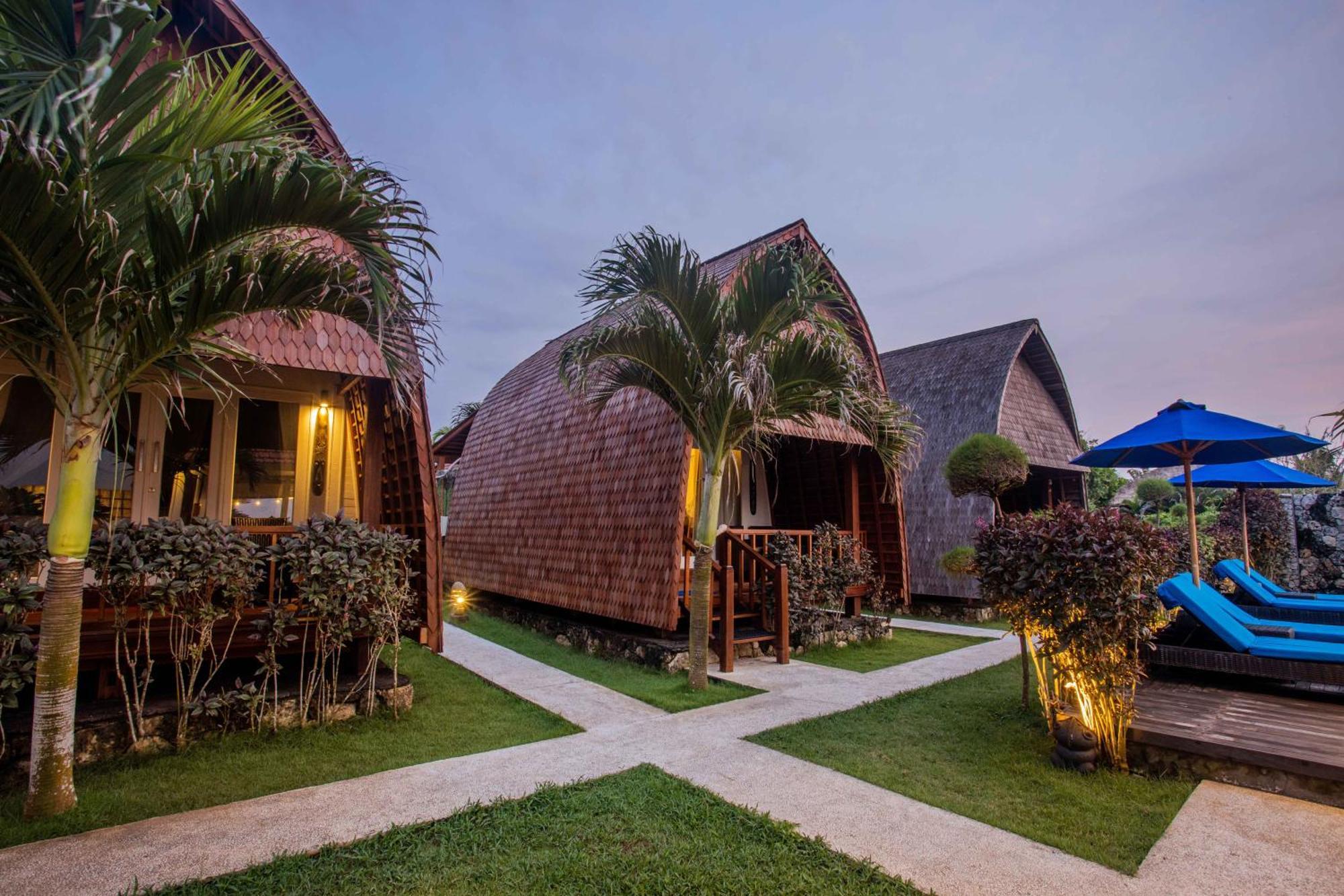 Water Blow Huts Nusa Lembongan Εξωτερικό φωτογραφία